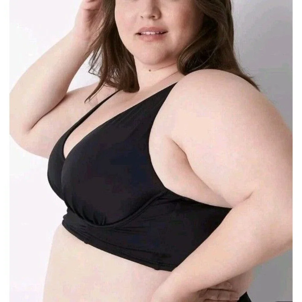 Lane Bryant Bikini Top Size 44DD Black Underwire  V-Wire Cacique Lightly Lined